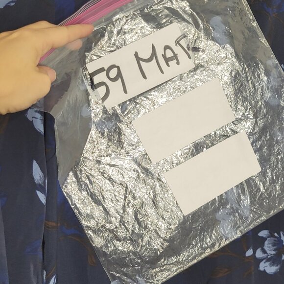 Camber & Grace Women's Navy Blue Floral Long Sleeve Button Lightweight Size L - Picture 12 of 12